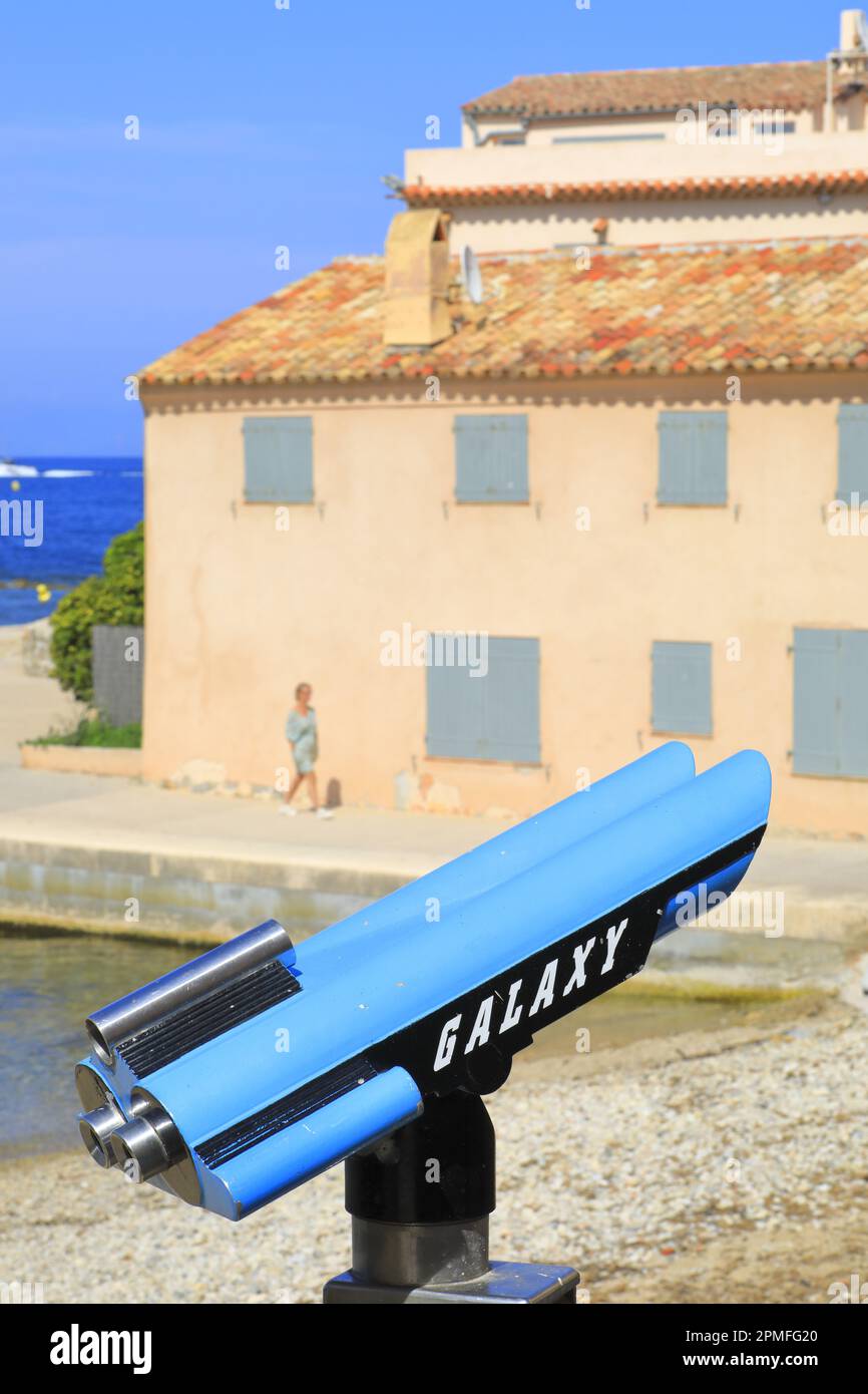 Francia, Var, Saint Tropez, Plage de la Ponche, telescopio panoramico Galaxy Foto Stock