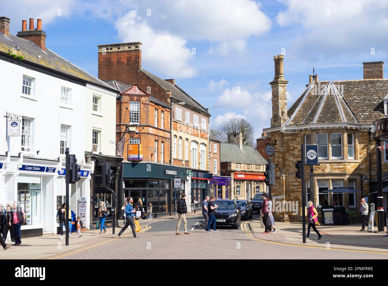 Mercato Harborough centro città St Marys Road mercato Harborough Leicestershire Inghilterra Regno Unito GB Europa Foto Stock