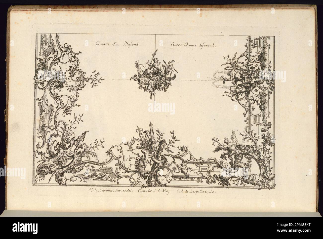 Bound Print, due quarti di soffitto, Nouveau Livre de Plafonds Irréguliers (nuovo libro dei soffitti irregolari); disegnato da Francois de Cuvilliés il Vecchio (Belgio, Germania attiva, 1695-1768); inciso da Carl Albert von Lespilliez (tedesco, 1723-1796); Germania; incisione e incisione su carta; 19,3 x 27,8 cm (7 5/8 x 10 15/16 pollici) Foto Stock