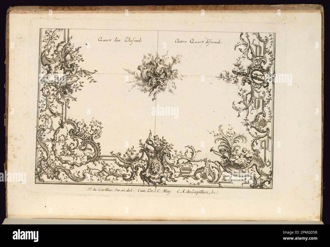 Stampa rilegata, due quarti di un soffitto; progettata da Francois de Cuvilliés il Vecchio (Belgio, Germania attiva, 1695 - 1768); Print Maker: Carl Albert von Lespilliez (tedesco, 1723 - 1796); Germania; incisione e incisione su carta; 19 x 28 cm (7 1/2 x 11 in.) Foto Stock