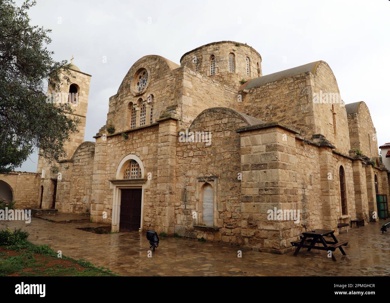Il Monastero di San Barnaba vicino Farmagusta (Gazimagusa), Repulico Turco di Cipro del Nord. San Barnaba fu uno dei fondatori dell'Independe Foto Stock