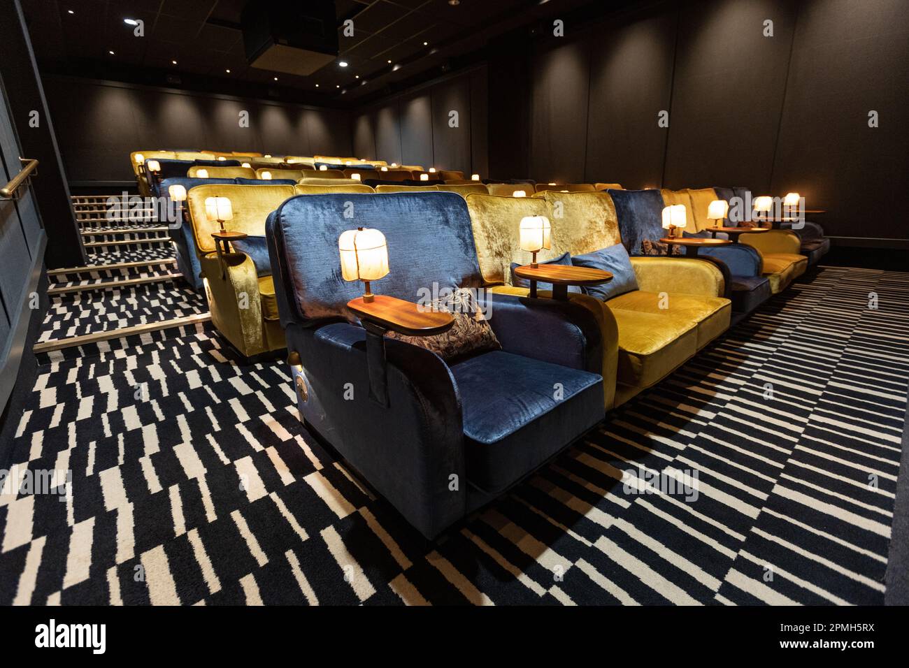 Il cinema Tivoli il 11th novembre 2022 a Bath in Inghilterra. Credit: Notizie SMP Foto Stock