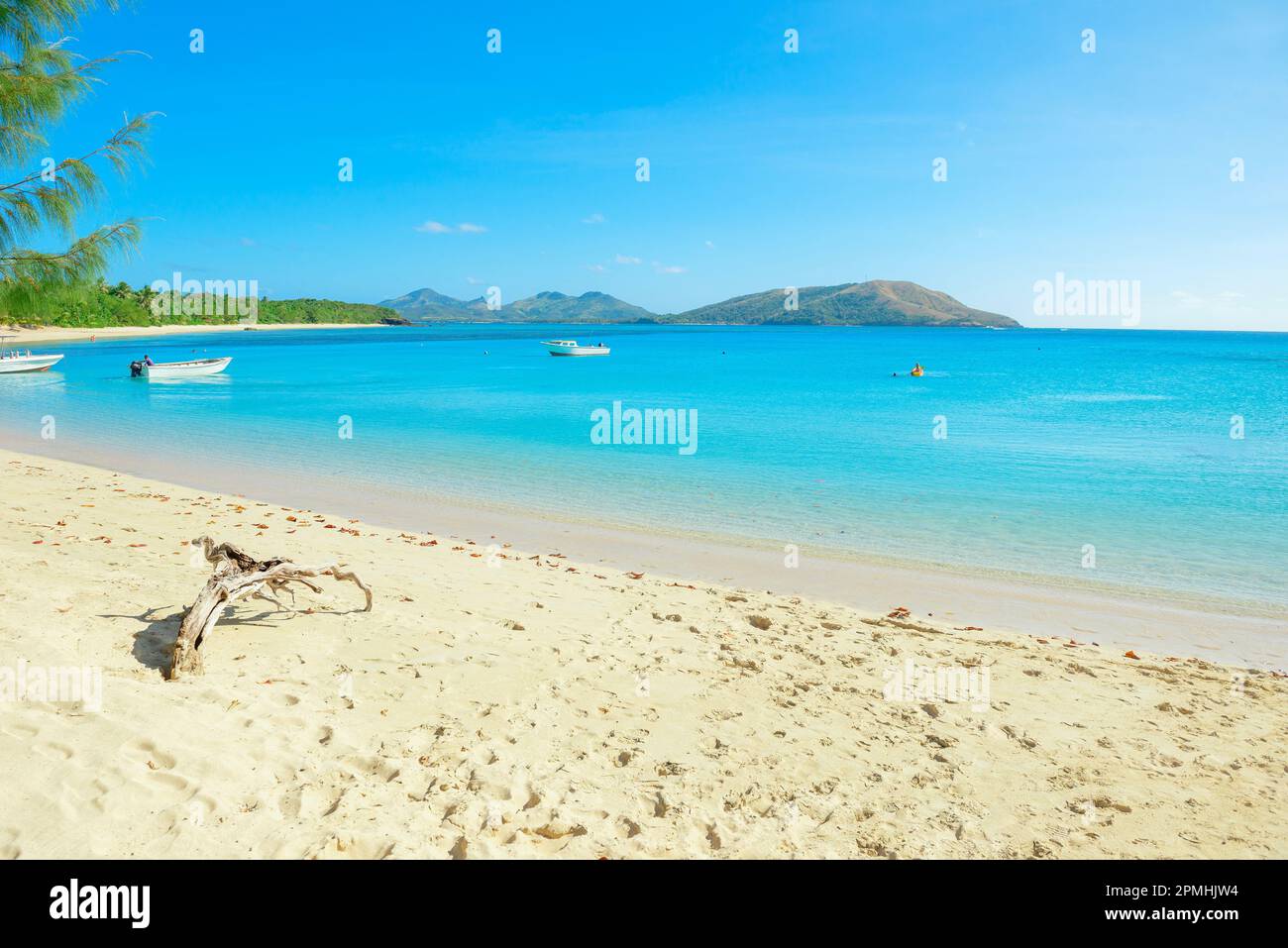 Spiaggia di sabbia tropicale, isola di Nacula, isole Yasawa, Figi, Isole del Pacifico meridionale, Pacifico Foto Stock