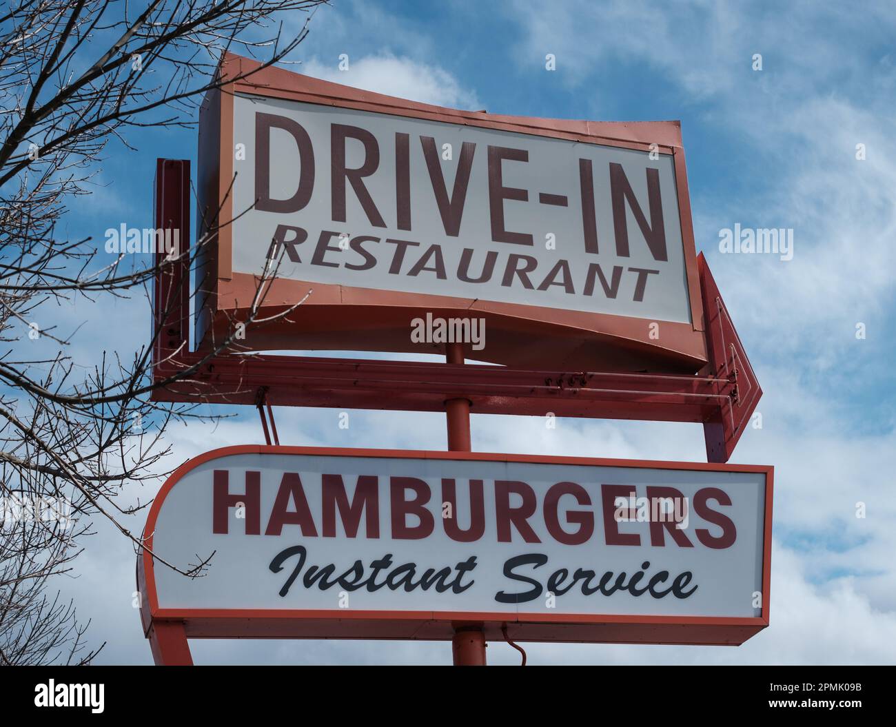 Segno vintage retro per Un ristorante drive-in negli Stati Uniti Foto Stock