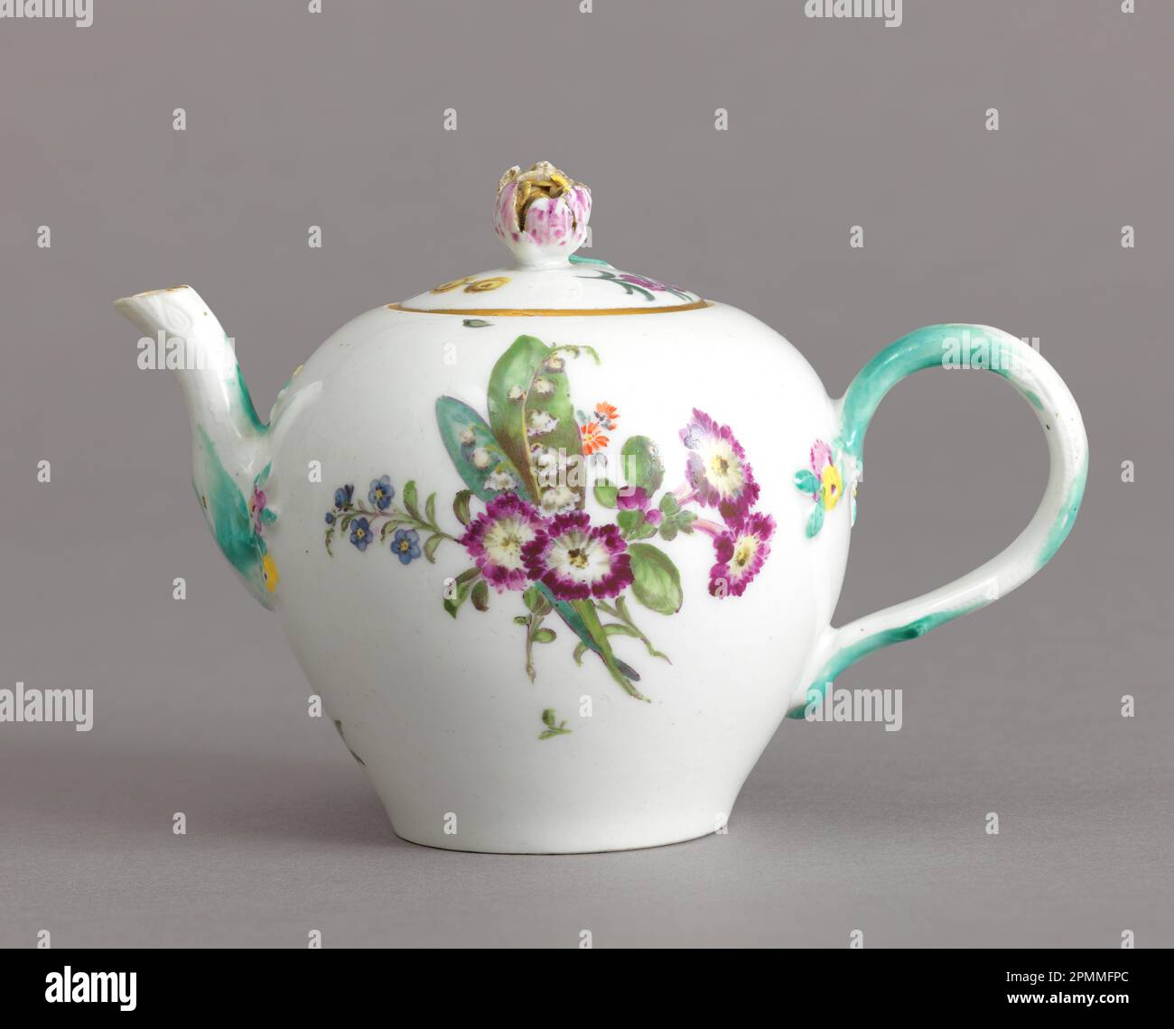 Teapot Teapot; prodotto da Meissen porcellana Manufactory (Germania); pasta dura porcellana, smalto vetroso, oro Foto Stock