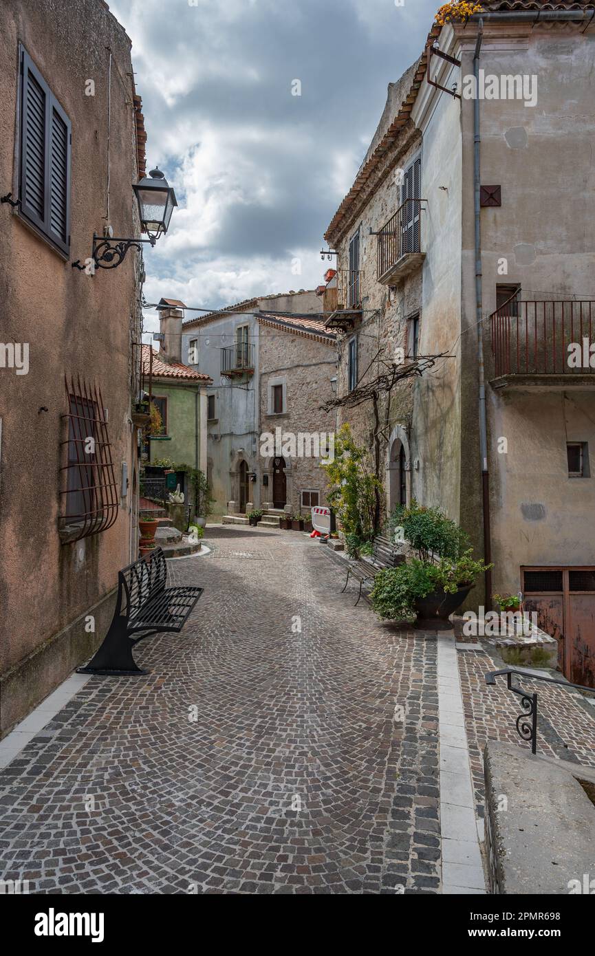 Fornelli, comune italiano di 1.883 abitanti in provincia di Isernia nella regione Molise. Fa parte del circuito della più bella v Foto Stock