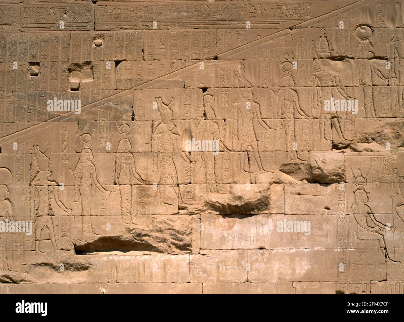 Dandera Egitto Relief mostrando l'ordine della processione Tempio di Hathor Foto Stock