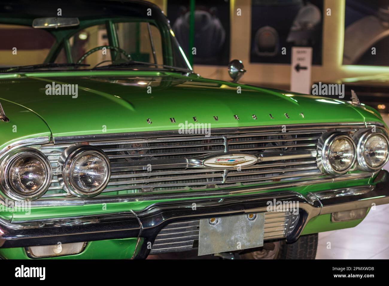 Sharjah, Emirati Arabi Uniti - 01.29.2023 - automobili classiche, retrò, d'epoca in mostra al museo delle auto classiche di Sharjah. Cultura Foto Stock