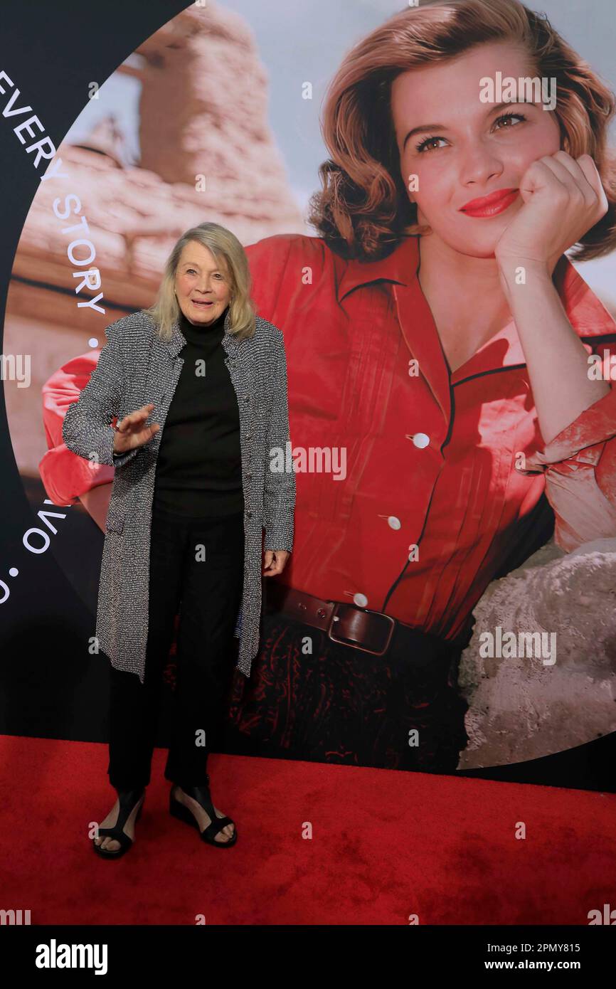 13 aprile 2023, Los Angeles, California, Stati Uniti: LOS ANGELES, CALIFORNIA - Apr 13, 2023: Angie Dickinson al TCM Classic Film Festival 2023 - Gala di apertura notturna e prima mondiale di Rio Bravo al TCL Chinese Theatre IMAX (Credit Image: © Nina Prommer/ZUMA Press Wire) SOLO PER USO EDITORIALE! Non per USO commerciale! Foto Stock