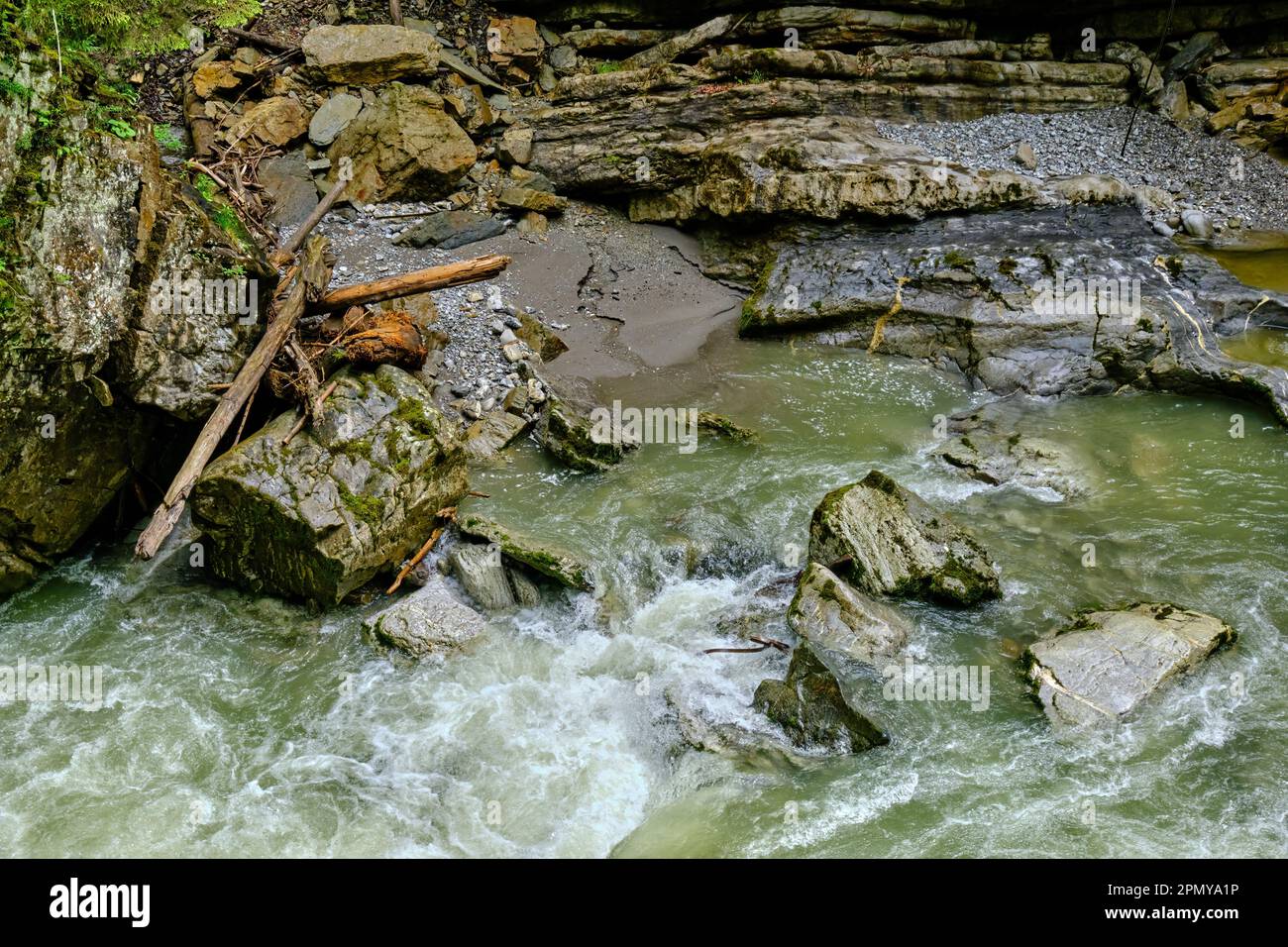 Il Breitachklamm è una gola del torrente Breitach, nella regione di Allgaeu, nei pressi di Oberstdorf, in Baviera, Germania, Europa. Foto Stock