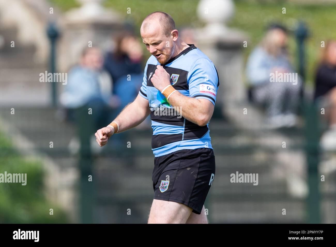 15th aprile 2023; Carmarthen Park, Carmarthen, Galles: Indigo Premiership Rugby, Carmarthen Quins contro Cardiff; Dan Fish (15) di Cardiff in azione. Credit: Action Plus Sports Images/Alamy Live News Foto Stock