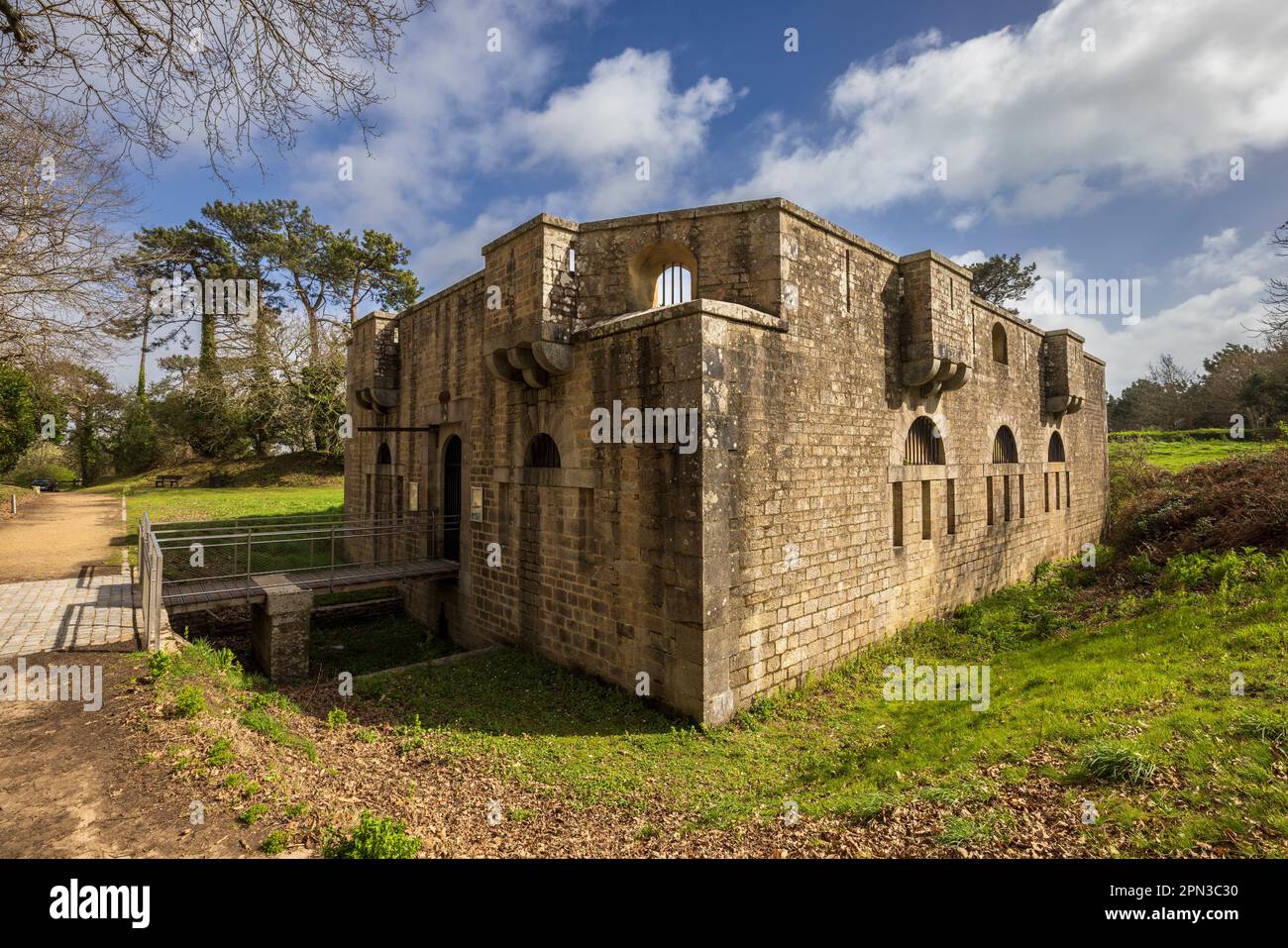 Il Forte Napoleonico a Pointe du Combrit, Sainte Marine, Bretagna, Francia Foto Stock