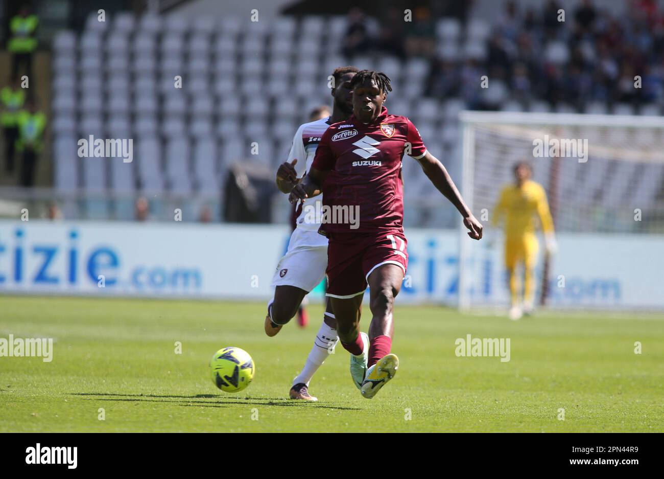 Torino, Italia. 16th Apr, 2023. Serie a italiana, Torino FC e US Salernitata 1919, allo Stadio Olimpico Grande Torino. Credit: Nderim Kaceli/Alamy Live News Foto Stock