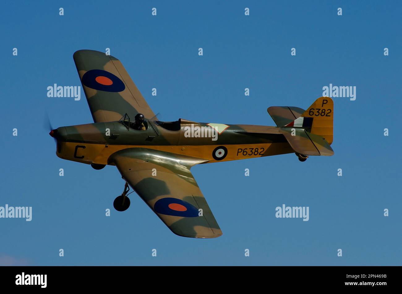 Miles Magister 1, P6382, G-AJRS, Old Warden, Biggleswade, Bedfordshire, Inghilterra, Foto Stock