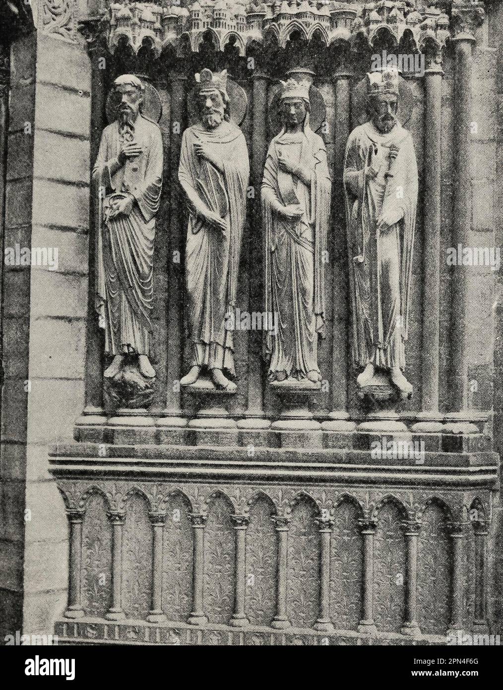 La Porte Saint Anne (figure del Vecchio Testamento) - Cattedrale di Notre Dame, Parigi, Francia, circa 1900 Foto Stock