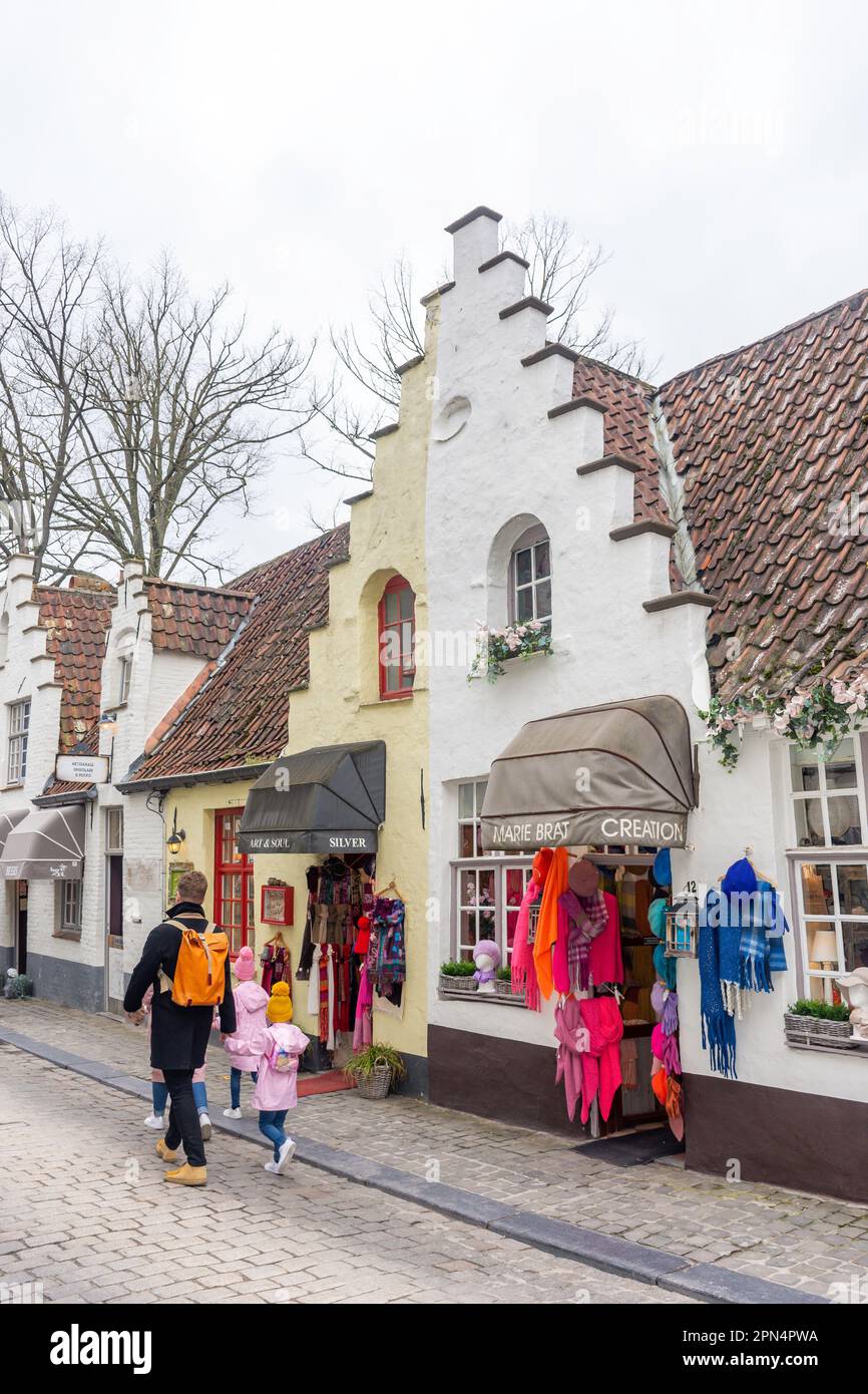 Il negozio di artigianato Walplaaats nel centro storico, Brugge (Bruges), Provincia delle Fiandre Occidentali, Regione Fiamminga, Belgio Foto Stock