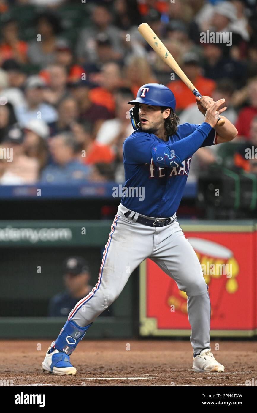 La sosta breve dei Texas Rangers Josh Smith (47) battendo durante la partita di MLB tra le Texas Ranges e gli Houston Astros venerdì 14 aprile 2023 a Minut Foto Stock