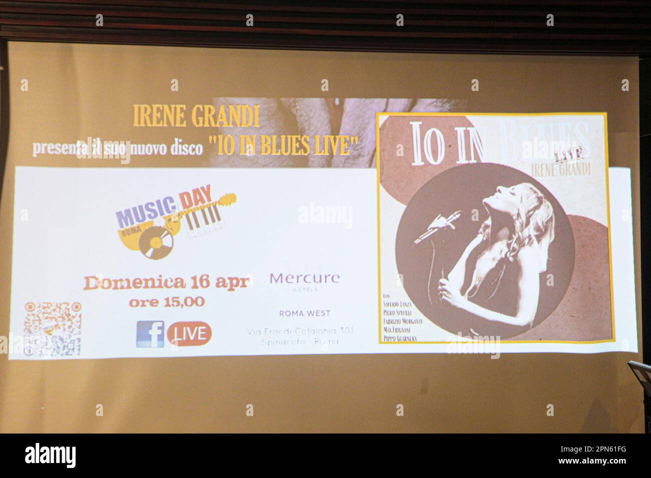 16 aprile 2023, Roma, Lazio, Italia: Secondo giorno della 37th° edizione di Musicday - Fiera del vinile presso l'Hotel Mercury di Roma. Ha preso parte alla presentazione della ristampa dell'album ''in the Name of the Lord'' di Armando Trovajoli. Ospiti alla fotocellula: Mariapaola Trovajoli, Franco Bixio, Dario Salvatori, Maurizio Abeni, Fabio Frizzi, Massimo Buffa, Claudio Fuiano. Moderatore Renato Marengo. Nel pomeriggio presentazione del disco di Irene grandi con firma/copie, ''Io in Blues''. A seguito della presentazione con la Venere della vergogna del CD ''Dancefloor Nostalgia'': La giornata si conclude con l'absolu Foto Stock