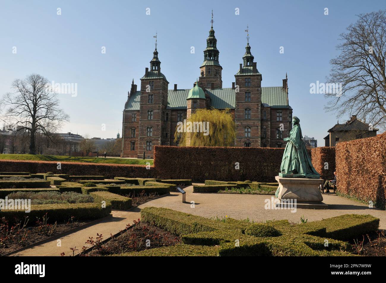 Copenaghen /Danimarca/17 aprile 2023/Castello di Rosenborg a kongens si trova nella capitale danese Copenaghen Danimarca. (Foto.Francis Joseph Dean/immagini del decano) Foto Stock