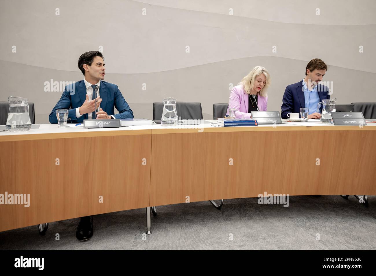 L'AIA - il Ministro Rob Jetten (clima ed energia) durante un dibattito con la Camera dei rappresentanti su come i politici vogliono raggiungere gli obiettivi climatici del 2030. ANP ROBIN VAN LONKHUIJSEN olanda fuori - belgio fuori Foto Stock