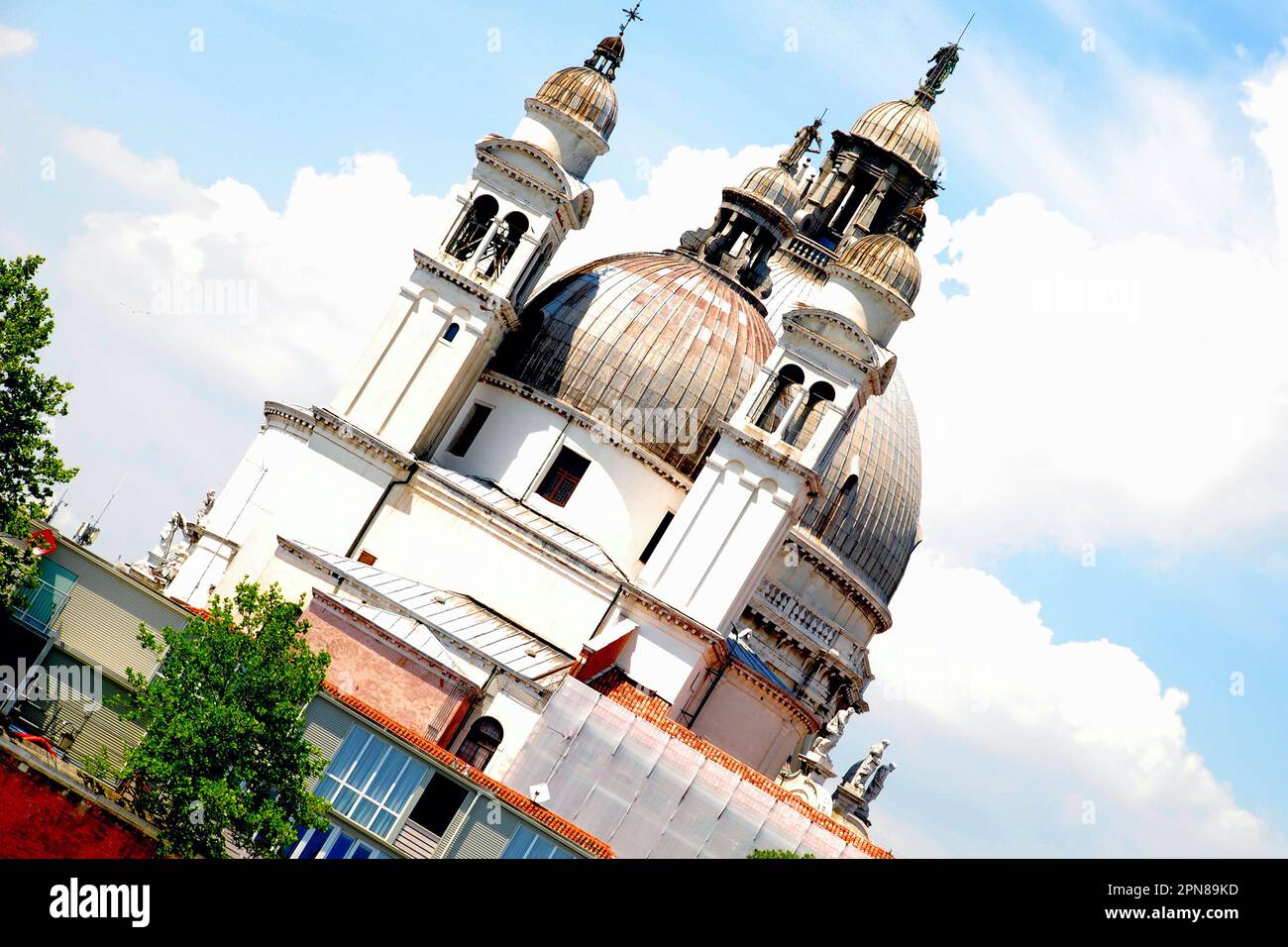 Edifici colorati sul Canal grande, Venezia, città metropolitana di Venezia, regione Veneto, Italia, Europa Foto Stock