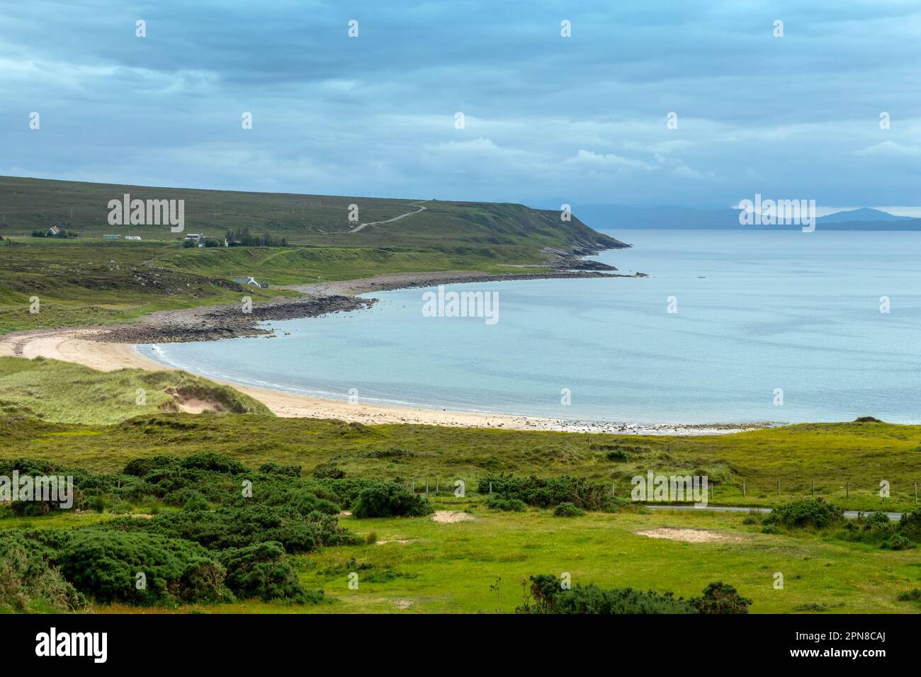 Vista della spiaggia Red Point vicino a Gairloch nelle Highlands nord-occidentali, Scozia, Regno Unito Foto Stock