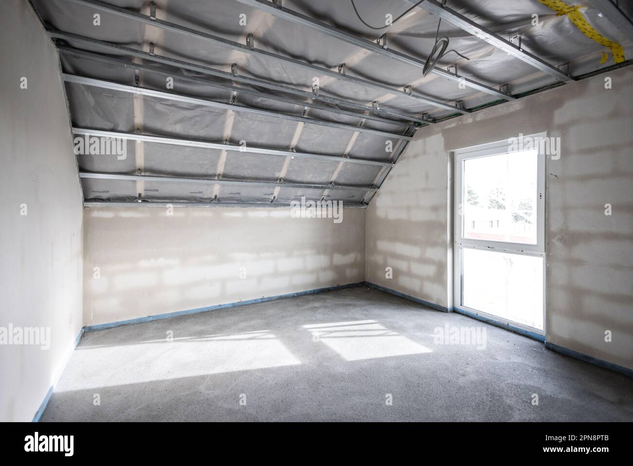 Interno della stanza di una casa di famiglia in costruzione Foto Stock