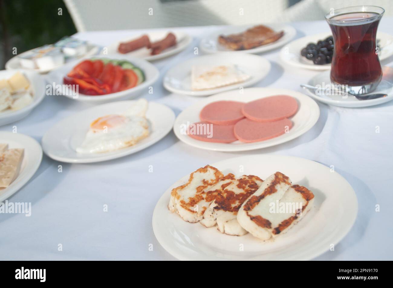 Colazione turca in giardino Foto Stock