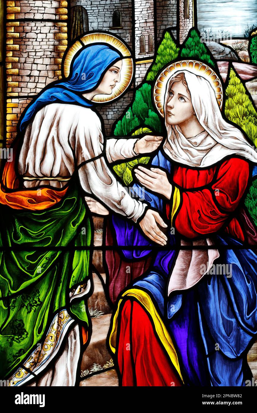 Canzone Vinh Chiesa. Vetro colorato. La Visitazione della Beata Vergine Maria è la visita di Maria con Elisabetta, come riportato nel Vangelo di Luca. Vie Foto Stock