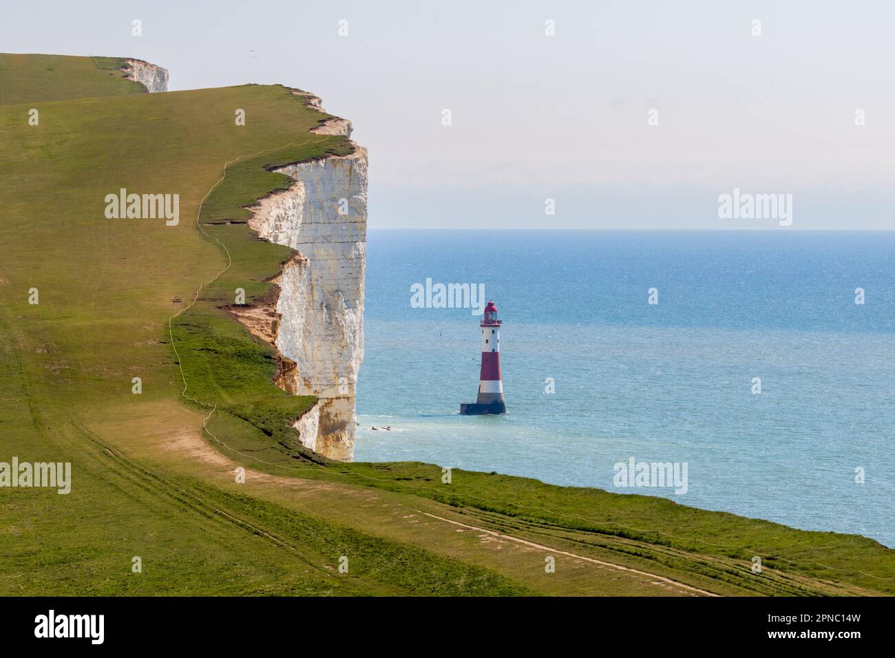 Faro di Beachy Head sulle South Downs vicino a Eastbourne, Sussex, Regno Unito Foto Stock