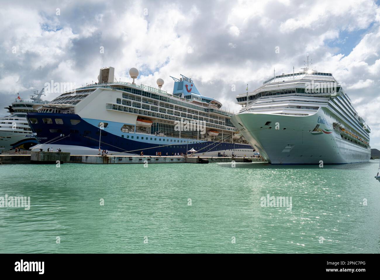 Navi da crociera a St Jo Foto Stock