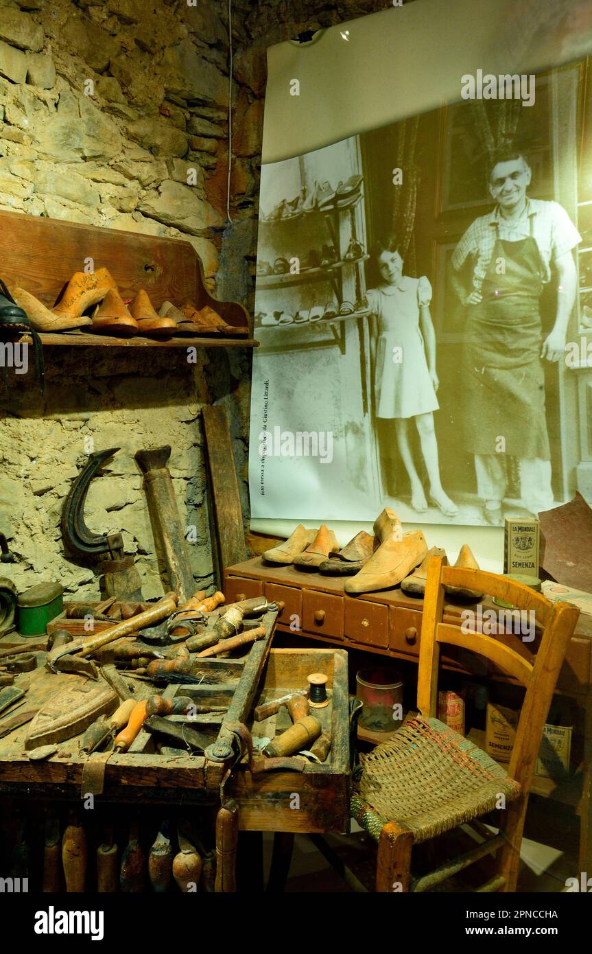 Terra e memoria Museo delle tradizioni rurali a Pigna; Imperia; Liguria, Italia Foto Stock