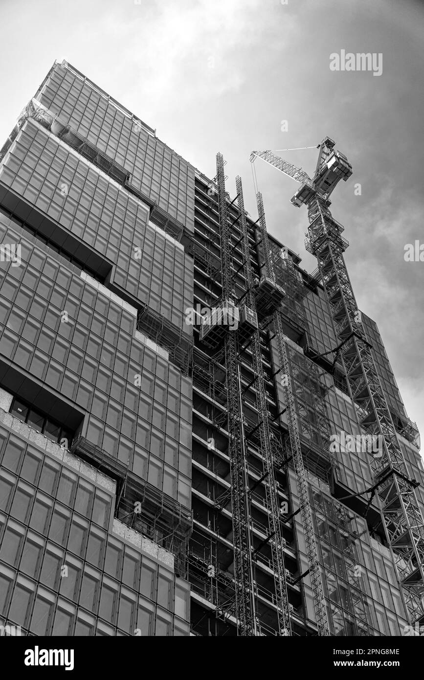 Fotografia in bianco e nero, nuovo edificio Amazon presso l'East Side Mall, Friedrichshain, Berlino, Germania Foto Stock