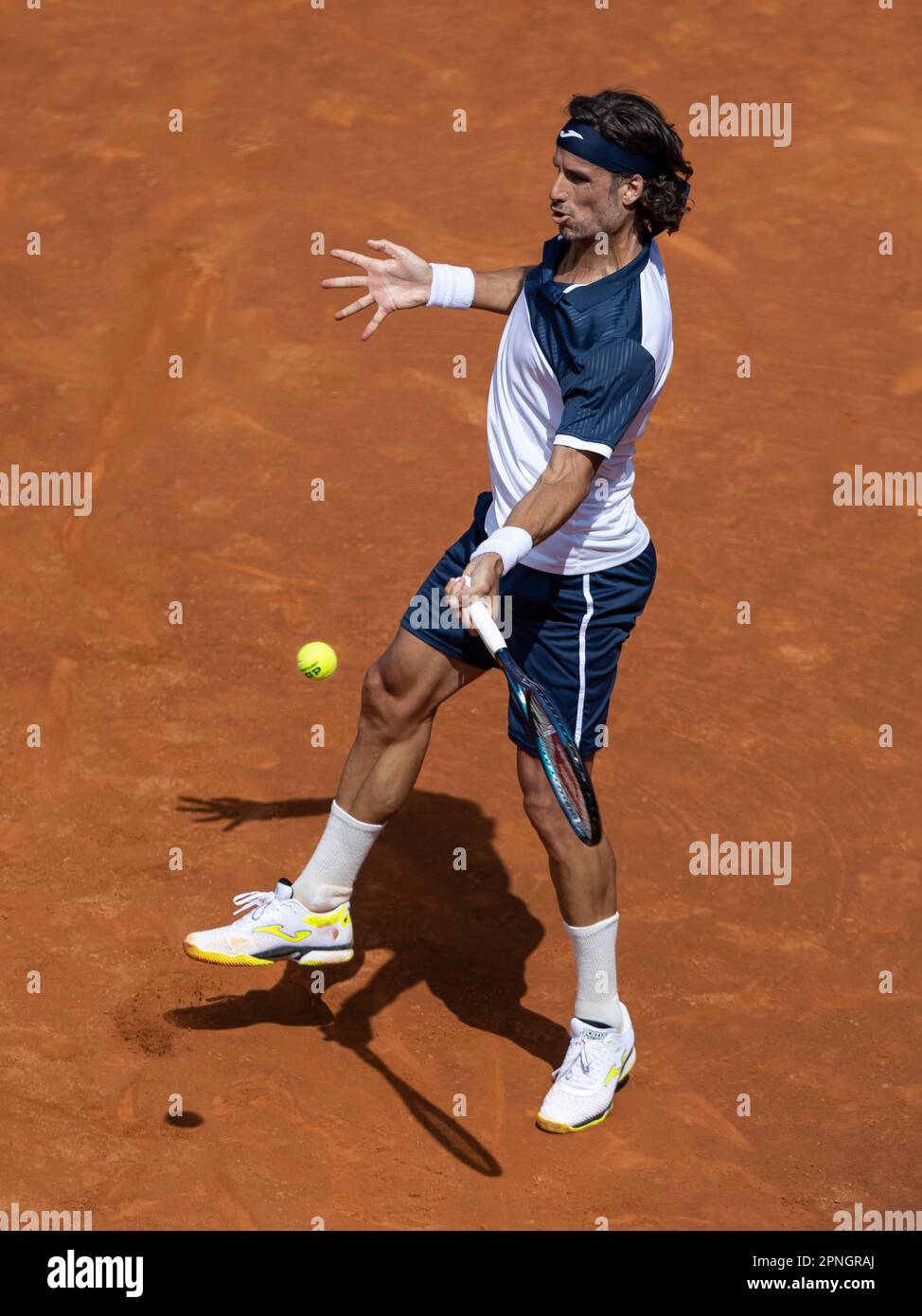 Barcellona, Spagna. 18th Apr, 2023. BARCELLONA, SPAGNA - APRILE 18: .Feliciano Lopez durante il Barcellona Open Banc Sabadell 70 Trofeo Conde de Godo gioco contro David Goffin al Real Club de Tenis Barcellona il 18 Aprile 2023 a Barcellona, Spagna (Credit Image: © Gerard Franco/DAX via ZUMA Press Wire) SOLO PER USO EDITORIALE! Non per USO commerciale! Foto Stock