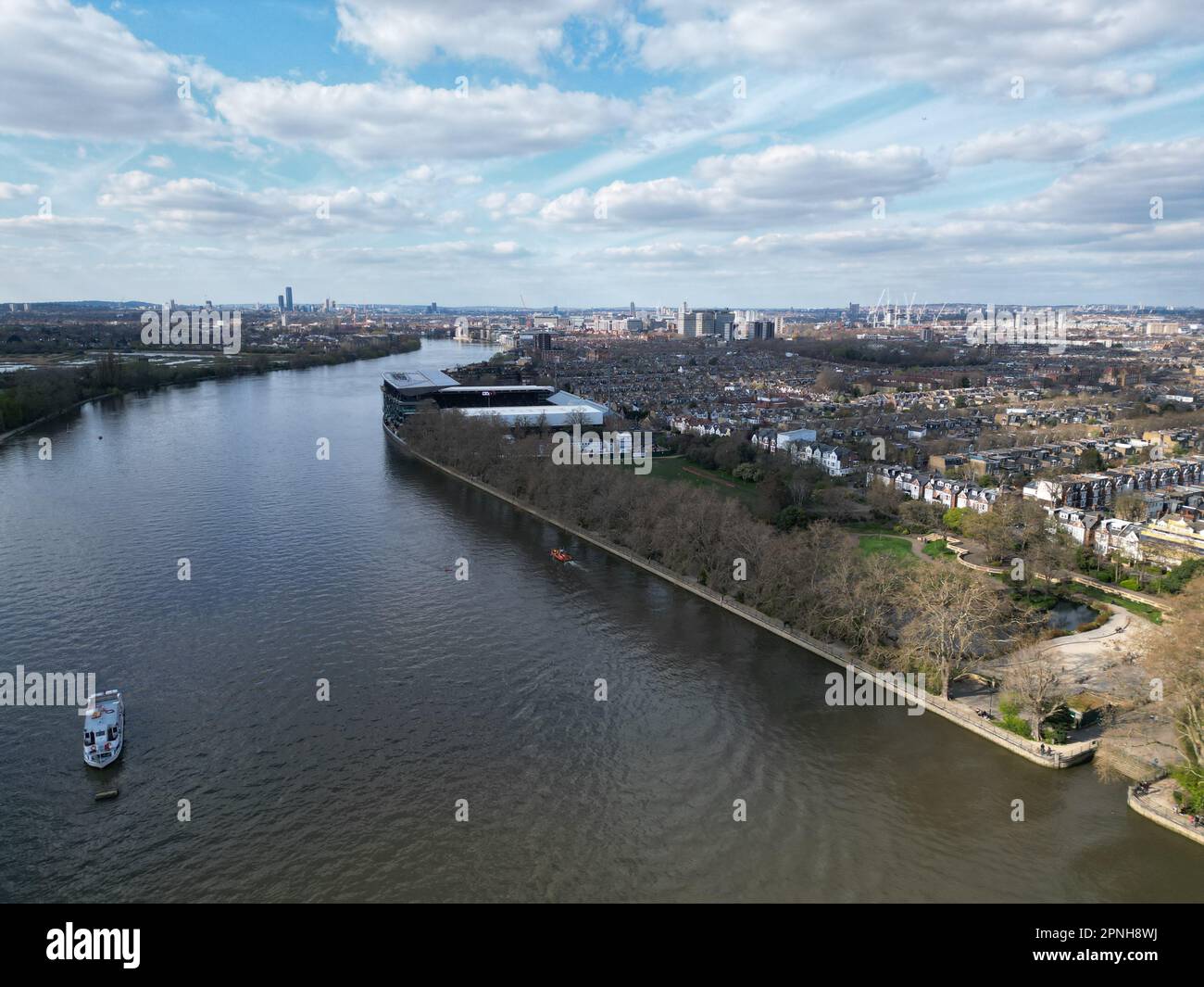Craven cottage football Ground Fulham London UK drone vista aerea Foto Stock