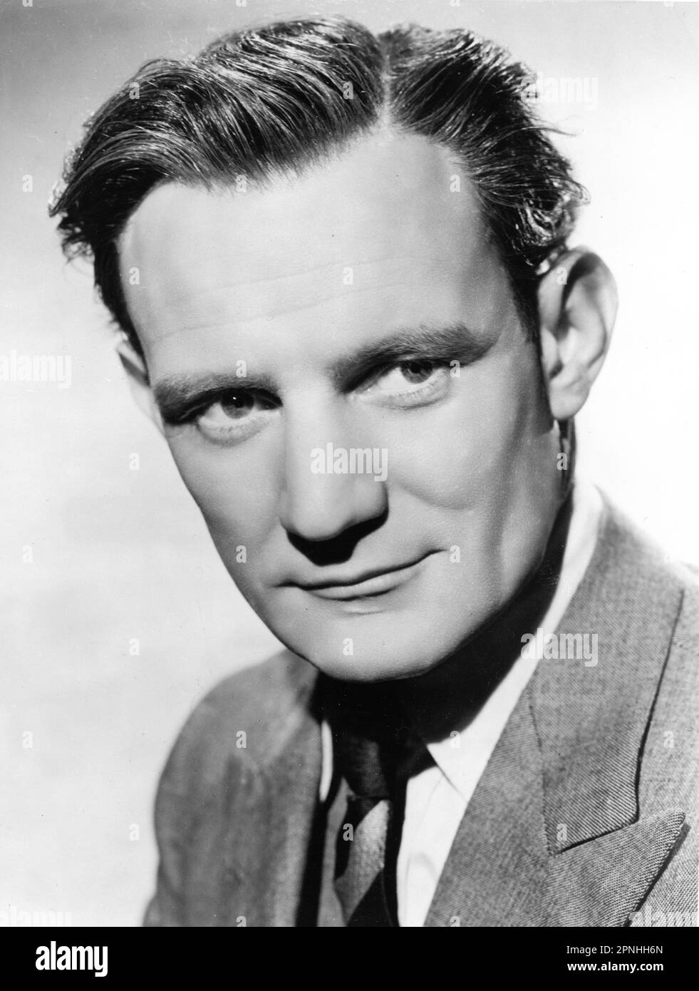 TREVOR HOWARD 1946 Ritratto pubblicità per vedo Un REGISTA SCONOSCIUTO SCURO FRANK LAUNDER Individual Pictures Foto Stock