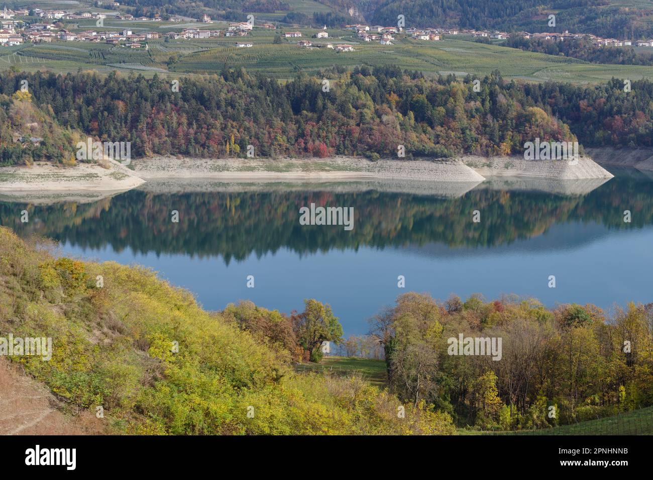 Lago artificiale di Santa Giustina, Val di non, Trentino, Italia Foto Stock
