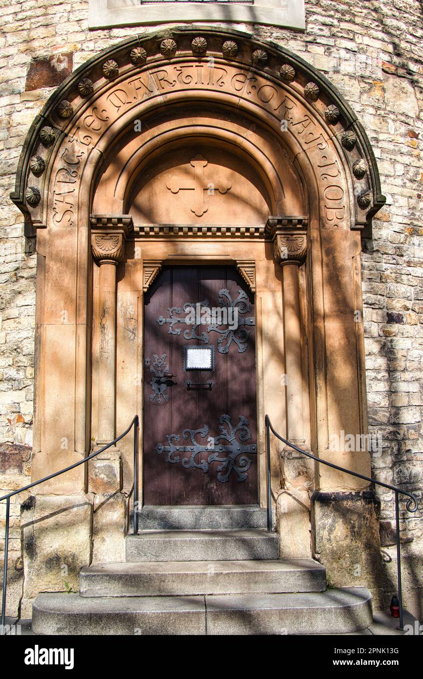 Ingresso principale alla rotonda di St Martin a Praga. Vysehrad. Repubblica Ceca. Foto Stock