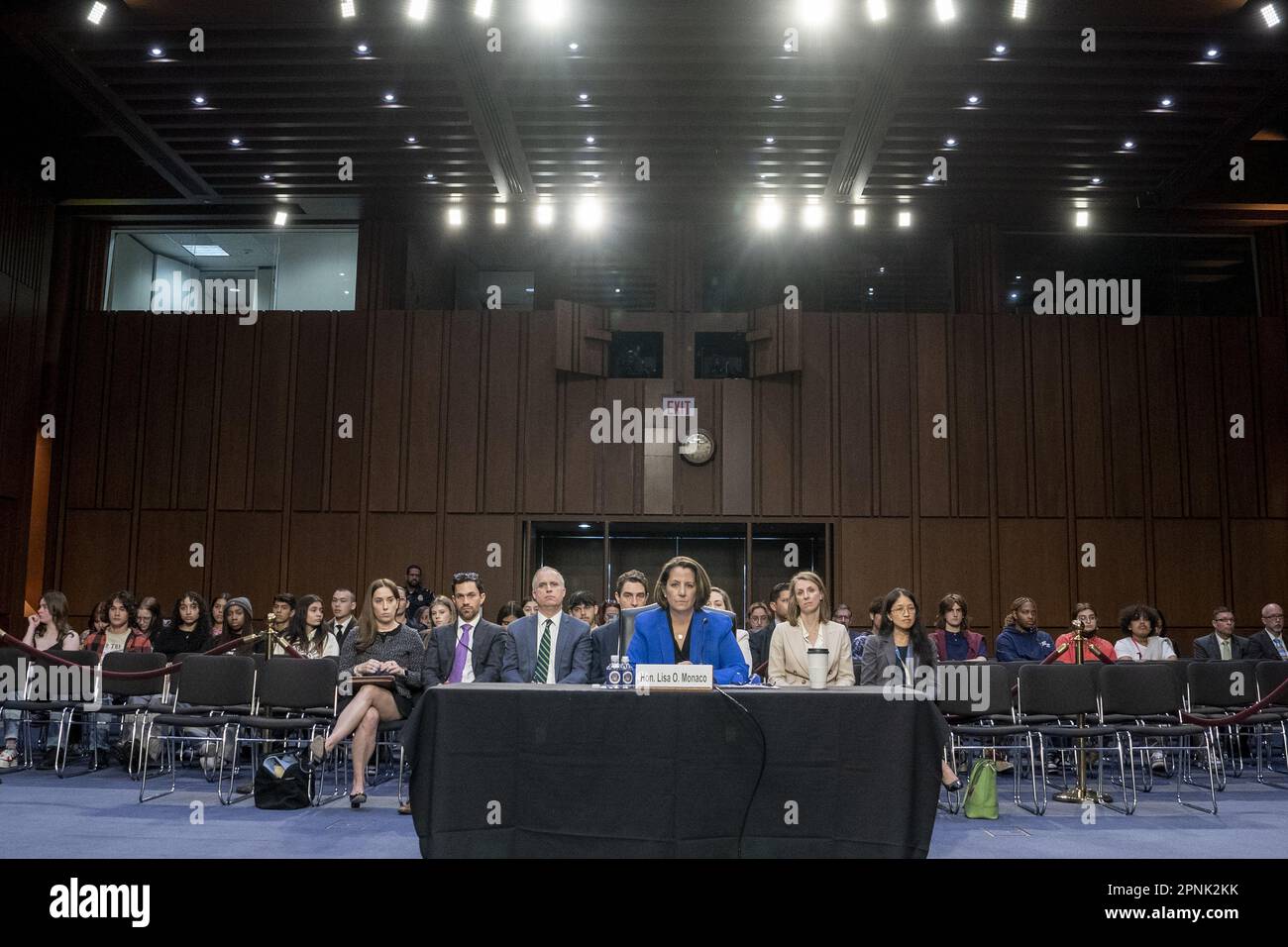 Washington, Stati Uniti. 19th Apr, 2023. Il Vice Procuratore Generale Lisa Monaco testimonia dinanzi alla Commissione giudiziaria del Senato l'audizione su "tenere i cleptocrats russi e i violatori dei diritti umani responsabili dei loro crimini contro l'Ucraina" a Capitol Hill a Washington, DC, mercoledì 19 aprile 2023. Foto di Ken Cedeno/UPI Credit: UPI/Alamy Live News Foto Stock