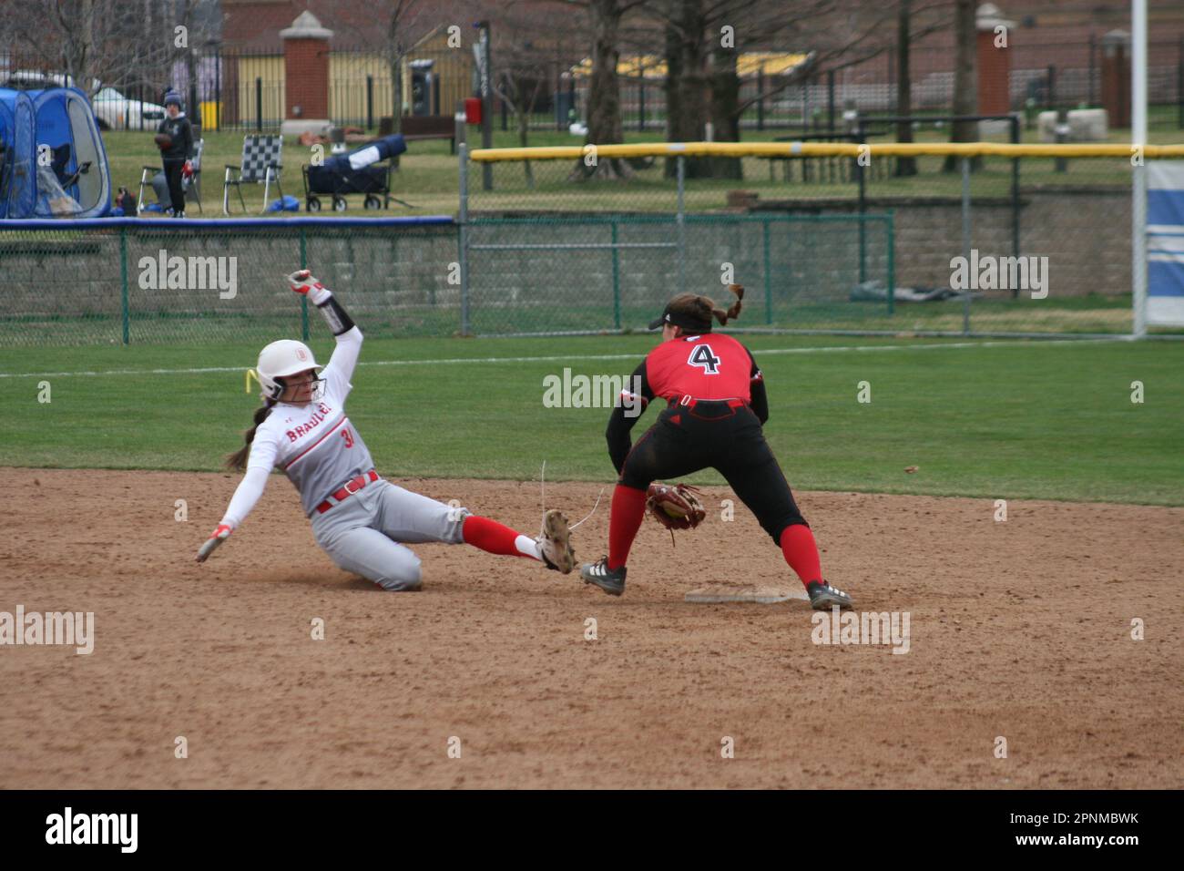 Bradley (Braves) vs. Illinois settentrionale (Huskies) a St. Louis University (Billiken's) Field a St Louis, Missouri, Stati Uniti Foto Stock