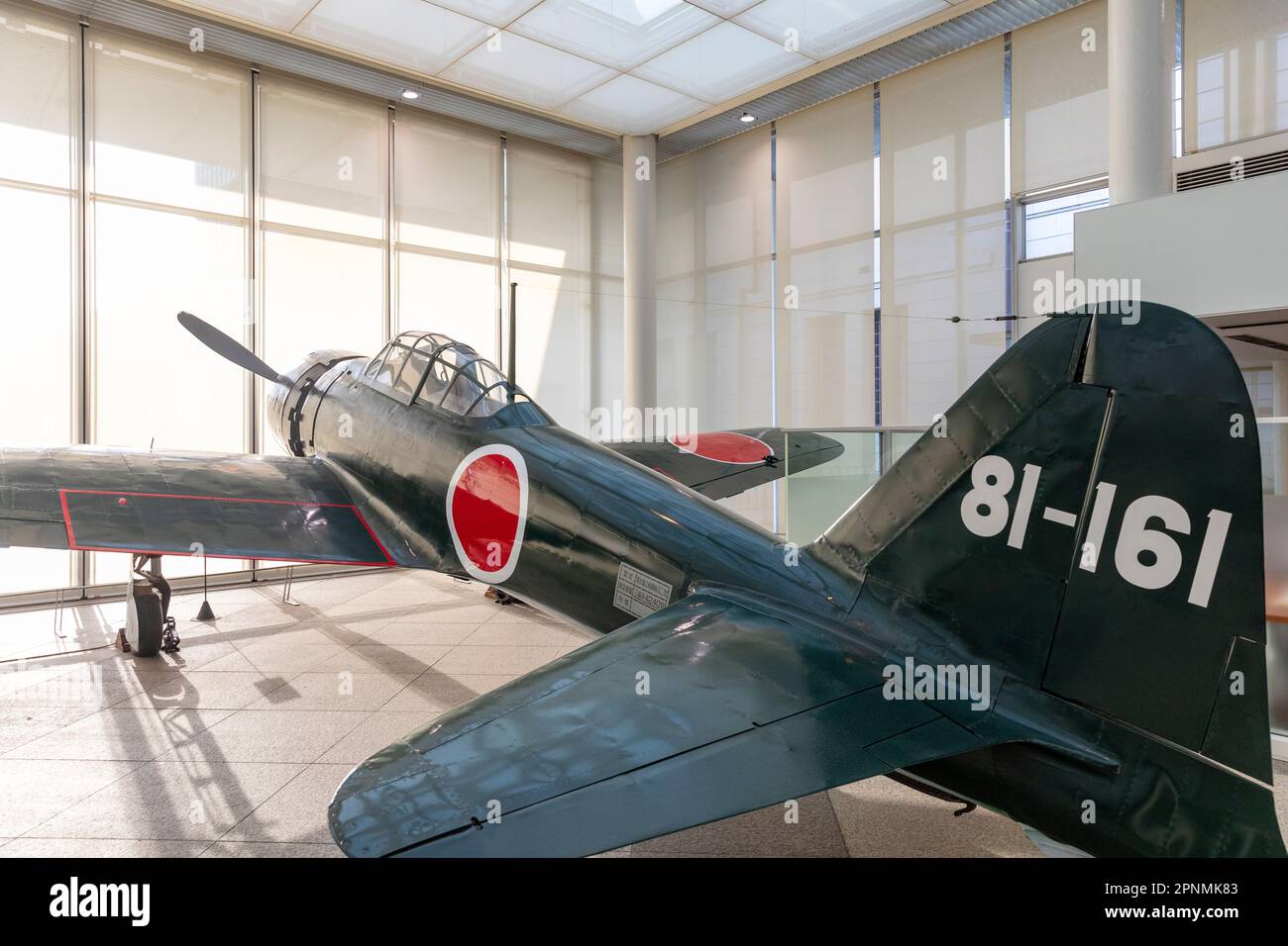Mitsubishi A6M aereo da combattimento Zero al museo militare di guerra di Yushukan a Tokyo, Giappone, Asia, aprile 2023 Foto Stock