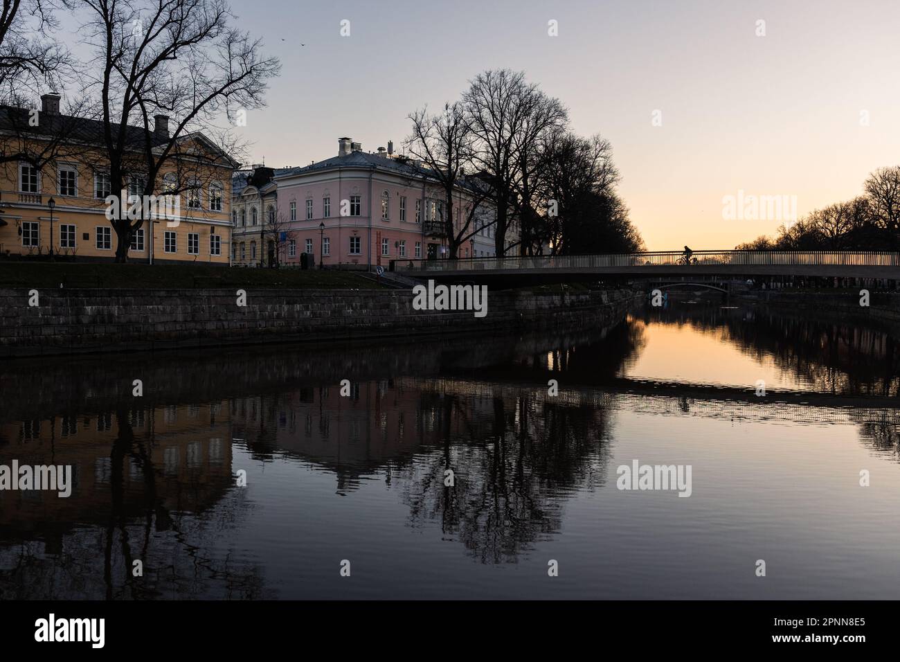 Architettura della città di Turku, Finlandia all'alba Foto Stock