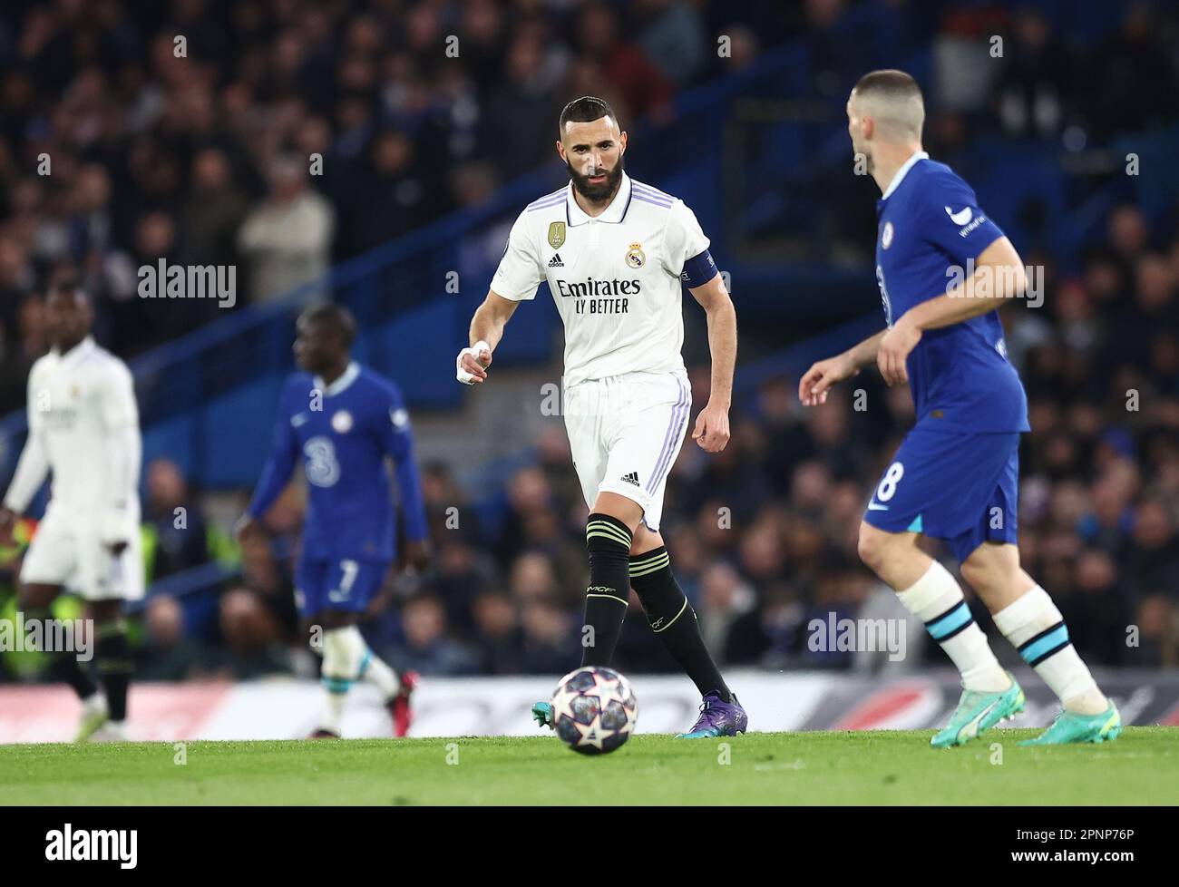 Karim Benzema del Real Madrid durante la partita di calcio Chelsea contro Real Madrid, UEFA Champions League, Quarter-Final- leg 2 del 2, Stamford Bridge, Londra. Foto Stock