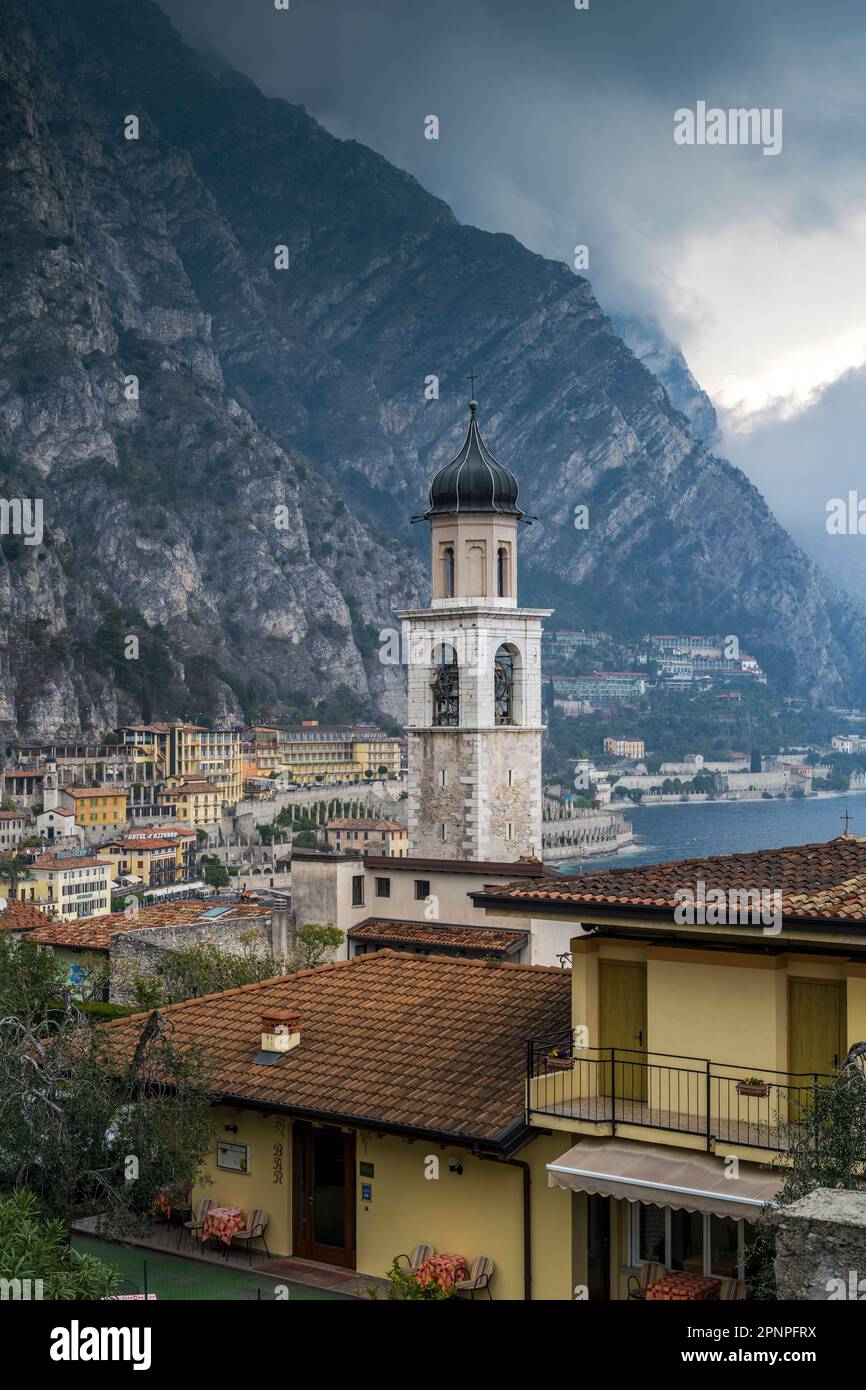 Limone sul Garda Lago di Garda, Lombardia, Italia Foto Stock