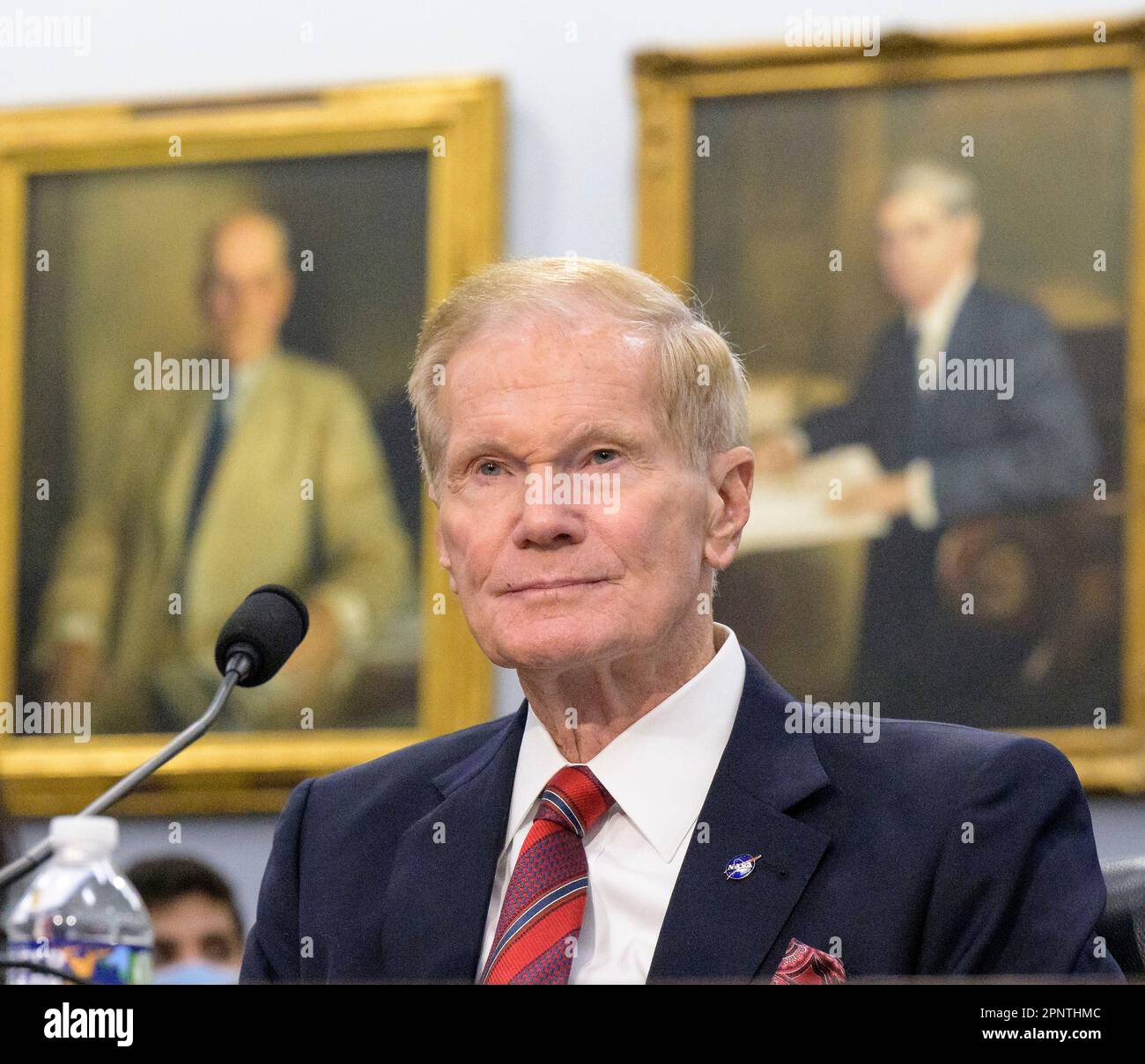 Washington, Stati Uniti d'America. 19th Apr, 2023. Washington, Stati Uniti d'America. 19 aprile 2023. L'amministratore della NASA Bill Nelson testimonia davanti alla sottocommissione della Camera per il Commercio Giustizia Scienza e Agenzie correlate durante l'anno fiscale 2024 audizioni di bilancio presso il Rayburn House Office Building, 19 aprile 2023 a Washington, DC Credit: Bill Ingalls/NASA/Alamy Live News Foto Stock
