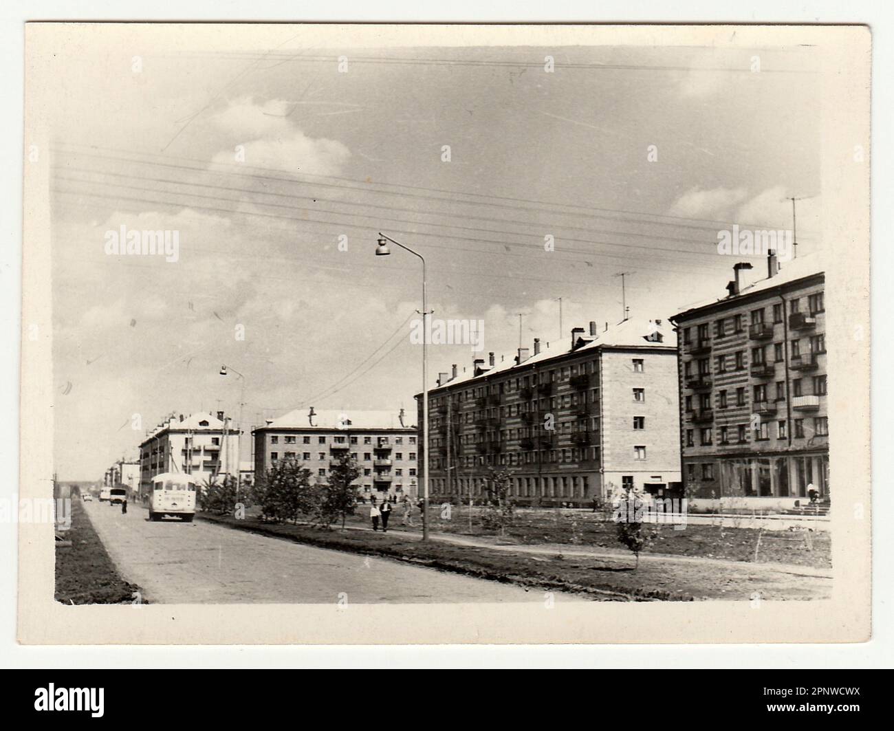 URSS - CIRCA 1970s: Foto d'epoca mostra blocchi di appartamenti in URSS. Foto Stock