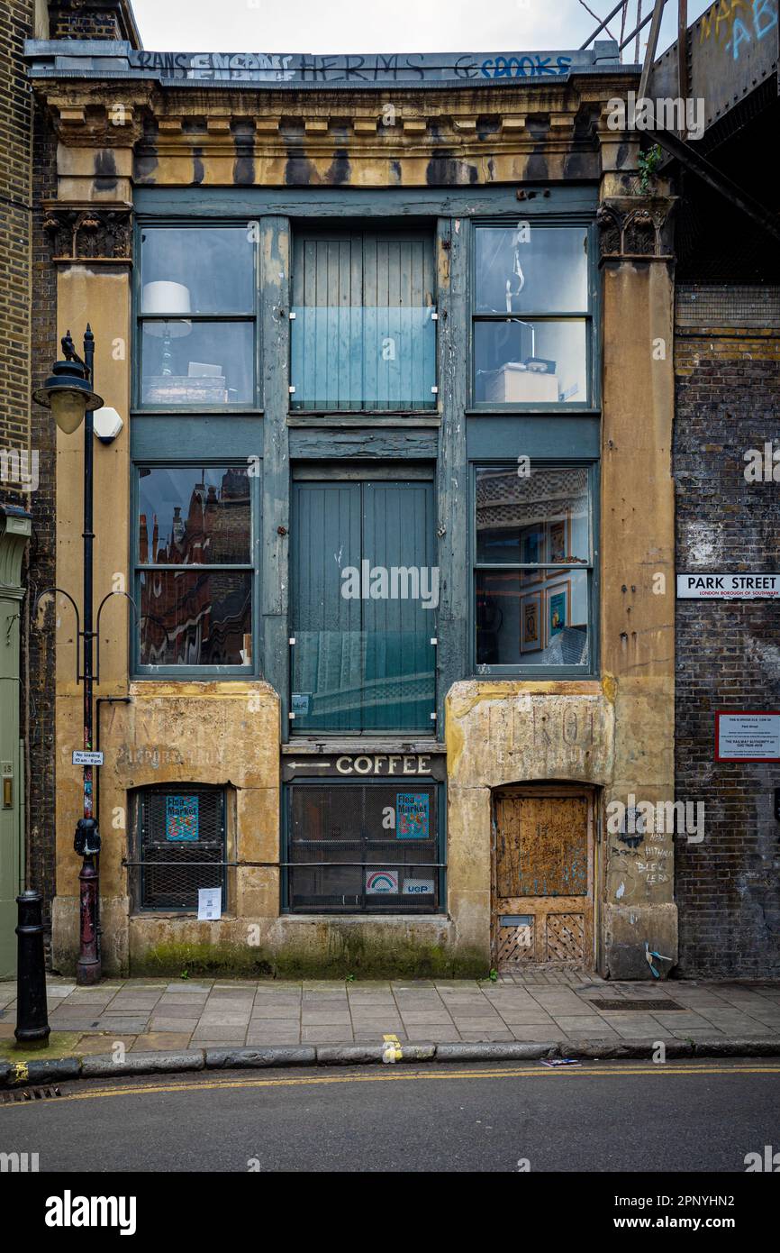 15 Park Street Borough London - 15 Park Street era originariamente un magazzino di granai. Popolare location cinematografica nel centro di Londra. Foto Stock
