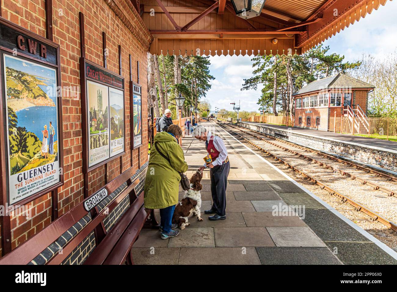 Il binario alla stazione di Broadway sulla GWSR della ferrovia a vapore Gloucestershire & Warwkickshire sulle Cotswolds a Broadway, Worcestershire UK Foto Stock