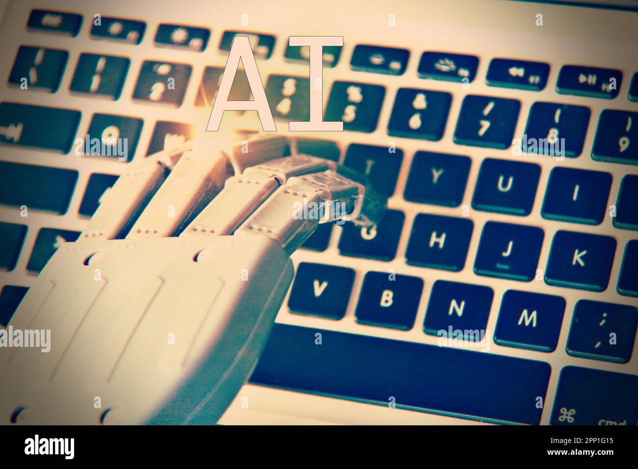 Mano del robot con il computer come sfondo , concetto di intelligenza artificiale. Foto Stock