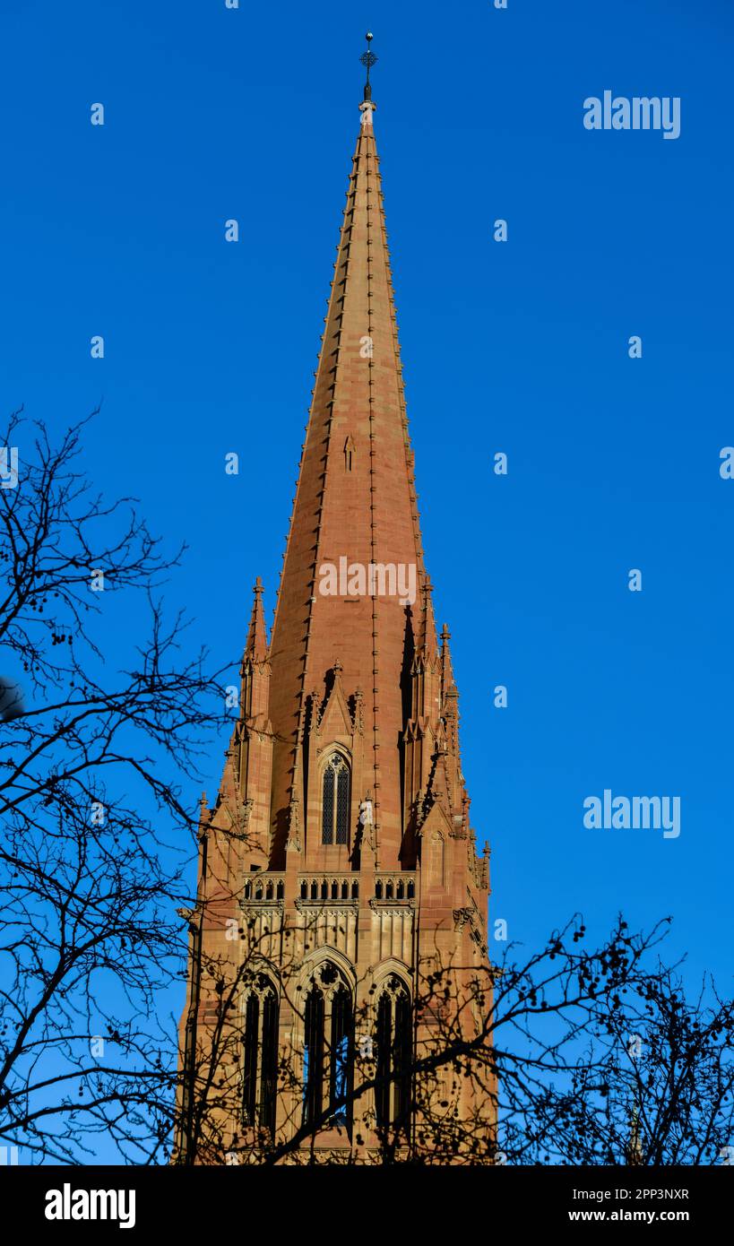 St Pauls Cathedral Tower da Melbourne Town Hall Balcony, Melbourne, Victoria, Australia Foto Stock